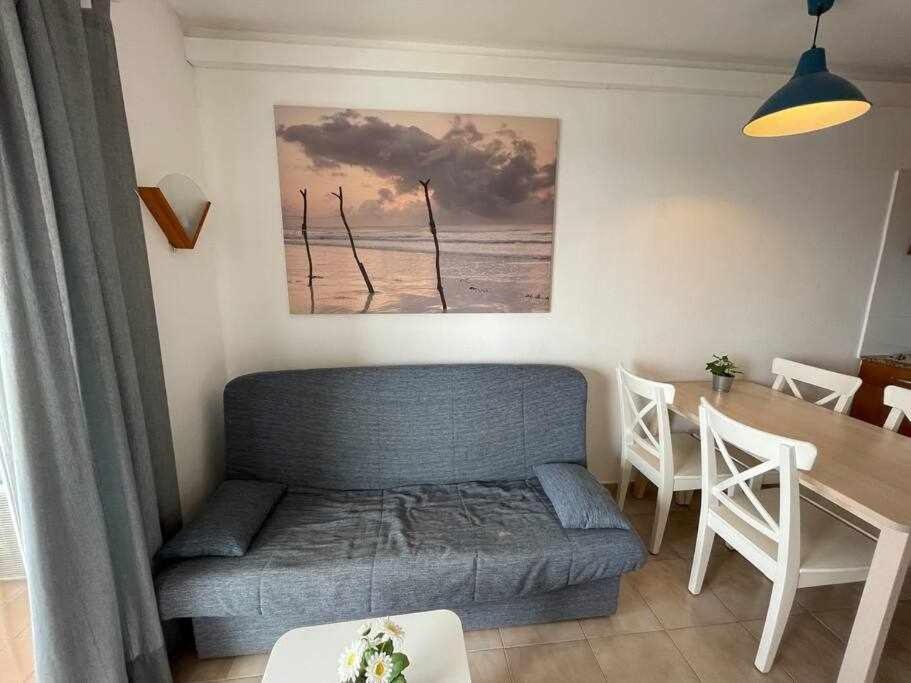 Mitjana Apartamento Con Piscina Ciutadella  Exterior photo